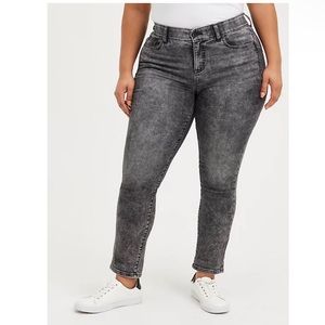 Acid wash BOMBSHELL STRAIGHT JEAN - SUPER SOFT GREY